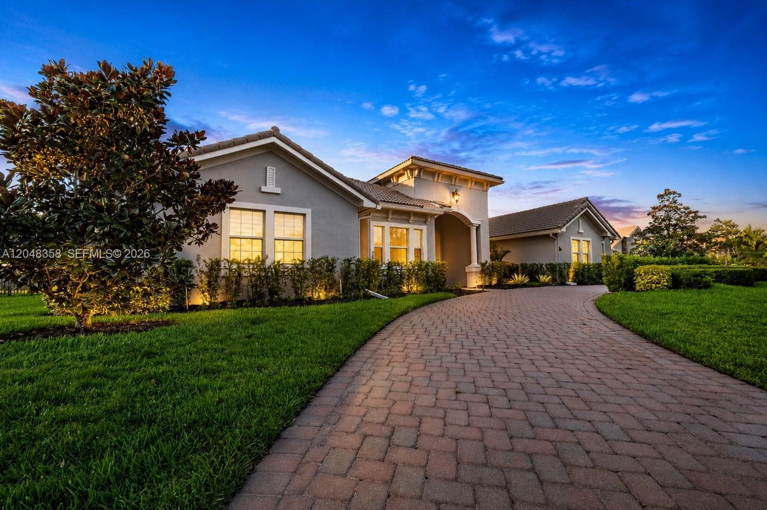 5301 S Sterling Ranch Cir, Davie, FL 33314 — zdjęcie 2