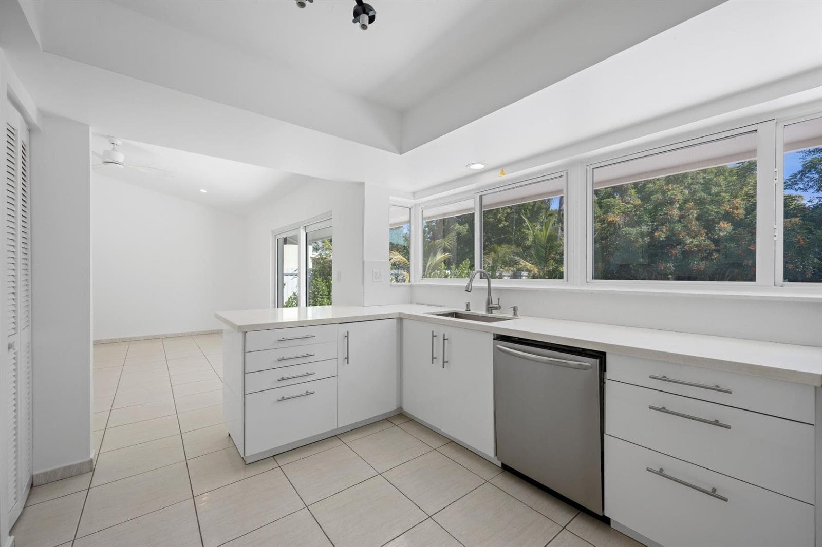 9515 SW 118th Court, Miami, FL 33186 — zdjęcie 5