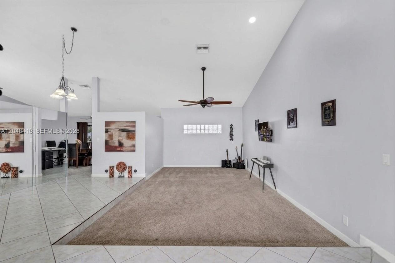 8650 NW 46th Ct, Lauderhill, FL 33351 — zdjęcie 5