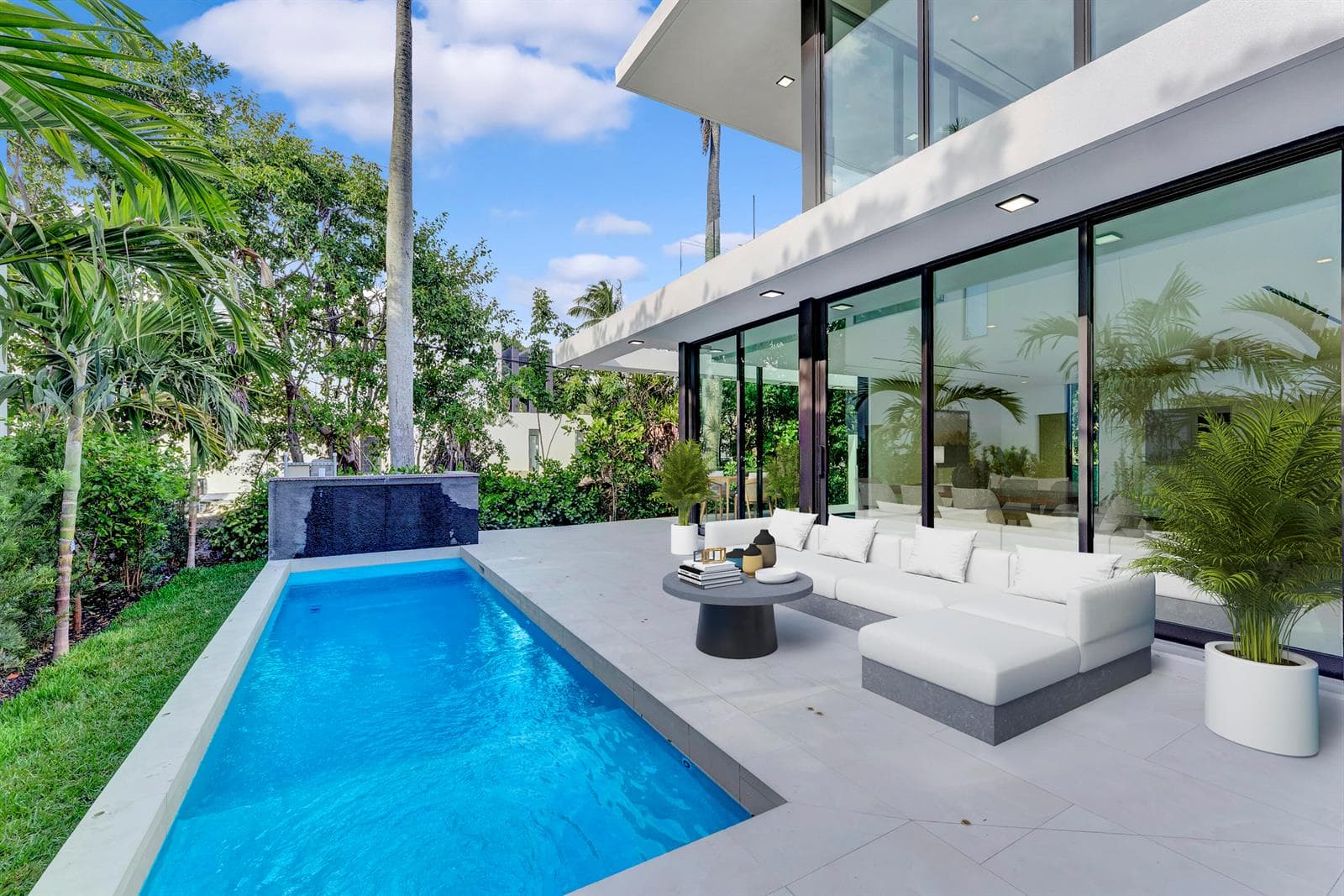 2130 S Miami Avenue, Miami, FL 33129 — zdjęcie 2
