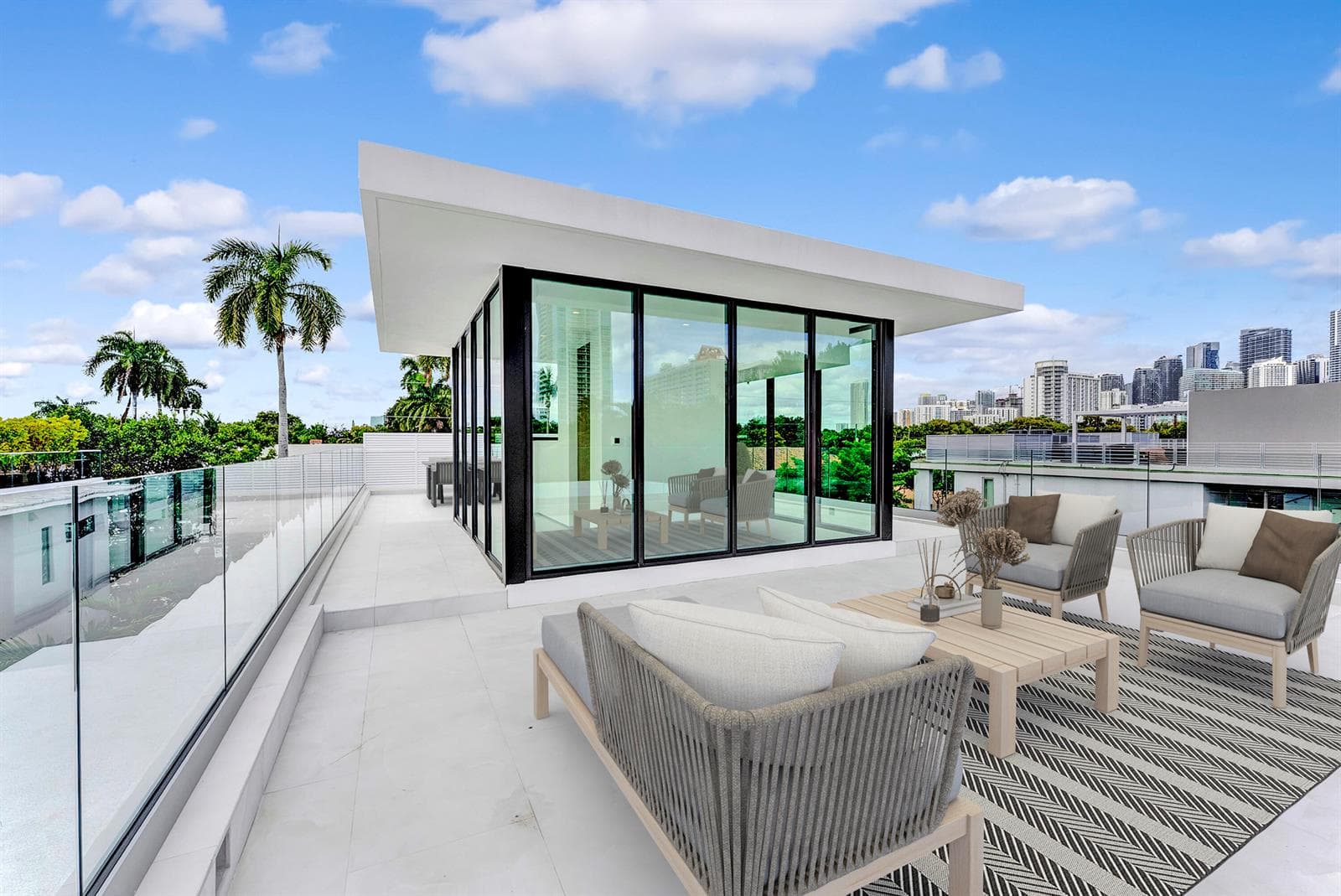 2130 S Miami Avenue, Miami, FL 33129 — zdjęcie 3