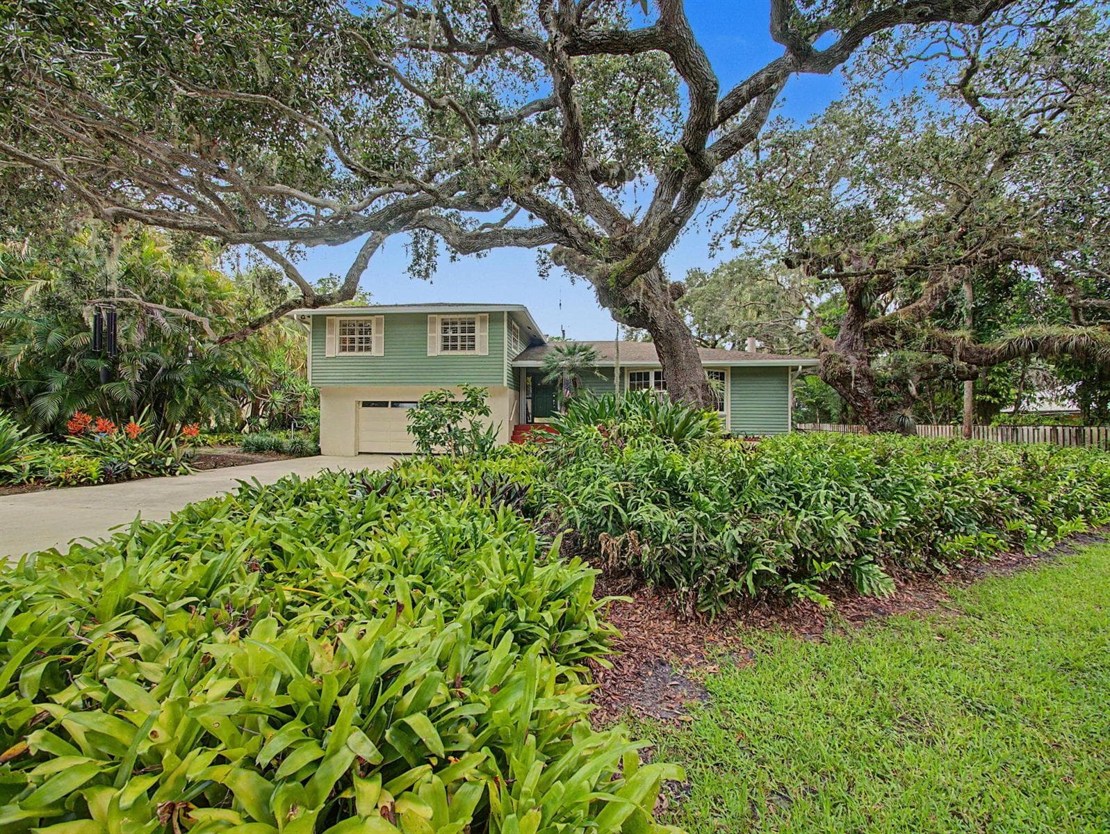 14 Emarita Way, Sewalls Point, FL 34996 — zdjęcie 2