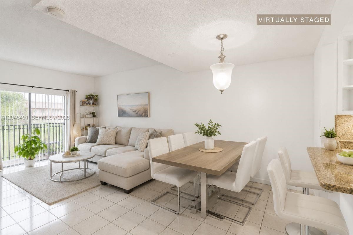 10014 Hammocks Blvd # 204-4, Miami, FL 33196 — zdjęcie 2