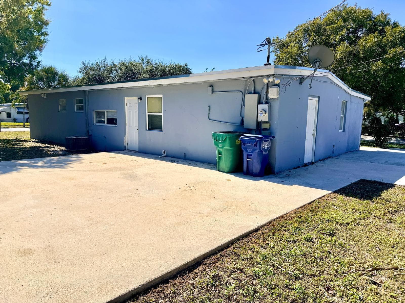 205 NW 33rd Avenue, Lauderhill, FL 33311 — zdjęcie 3