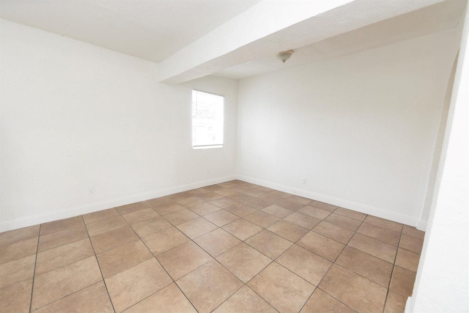 205 NW 33rd Avenue, Lauderhill, FL 33311 — zdjęcie 5