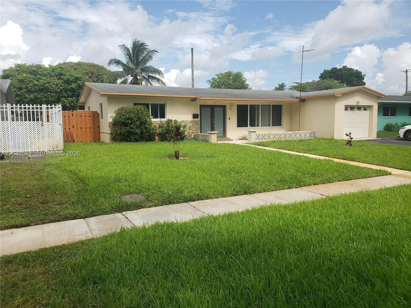 510 SW 70th Ave, Pembroke Pines, FL 33023 — zdjęcie 3