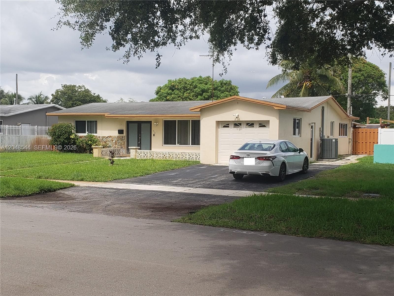 510 SW 70th Ave, Pembroke Pines, FL 33023 — zdjęcie 5