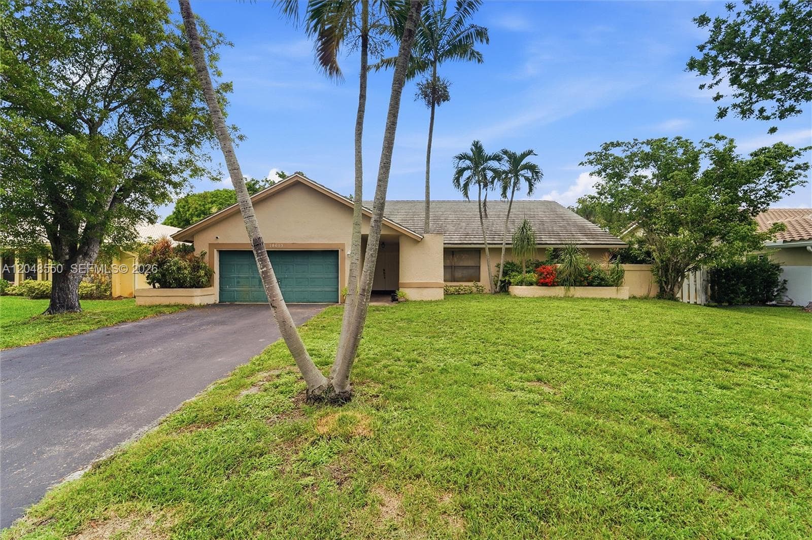 10623 NW 7th Pl, Coral Springs, FL 33071