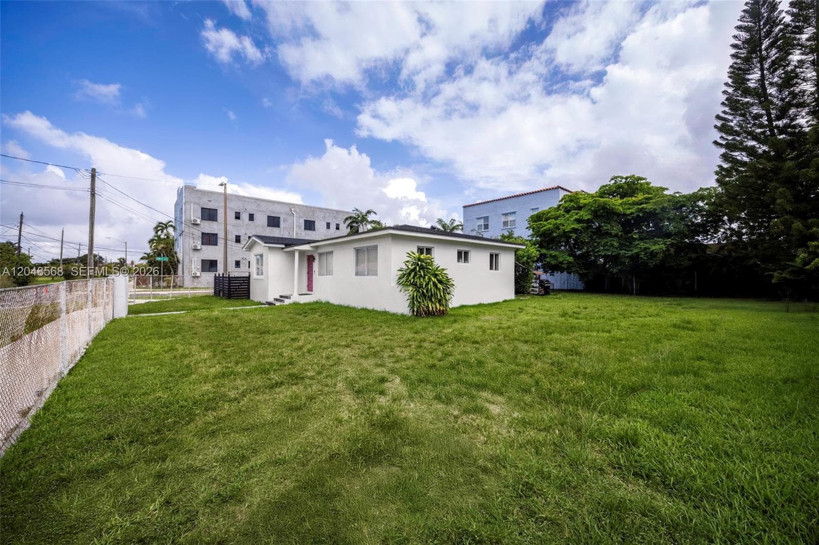 0-2939 SW 5th St, Miami, FL 33135