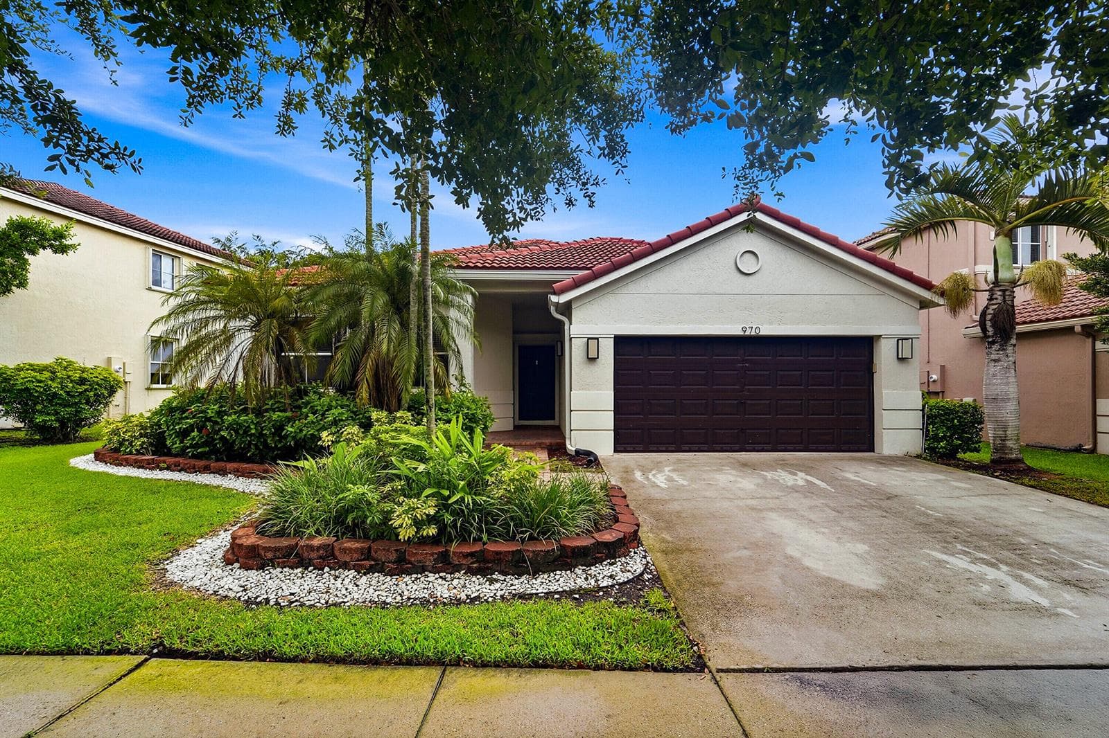 970 Tulip Circle, Weston, FL 33327
