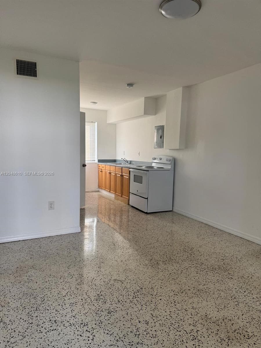 680 NE 88th Ter # 2, Miami, FL 33138 — zdjęcie 4