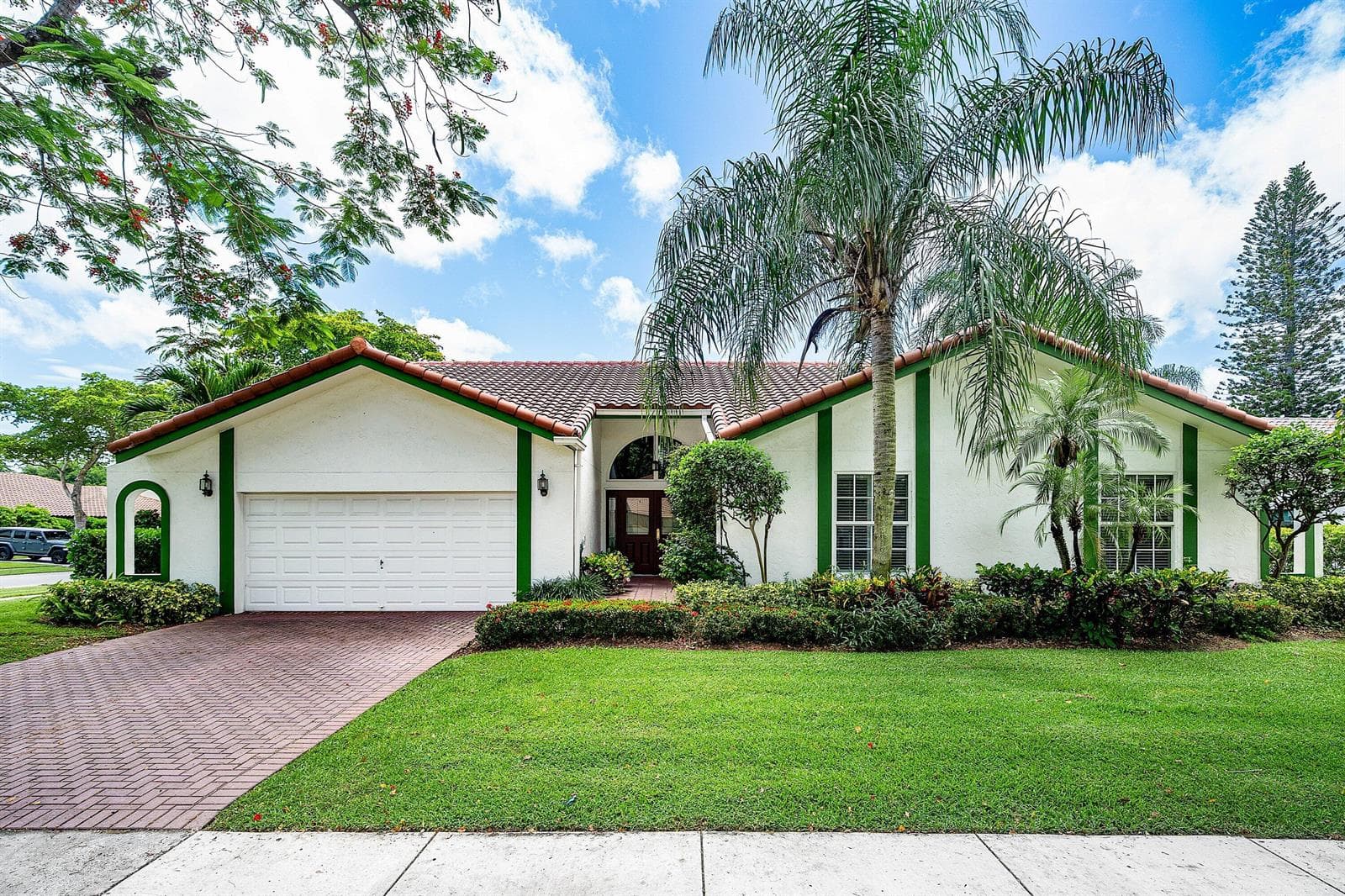 2601 NW 27th Terrace, Boca Raton, FL 33434