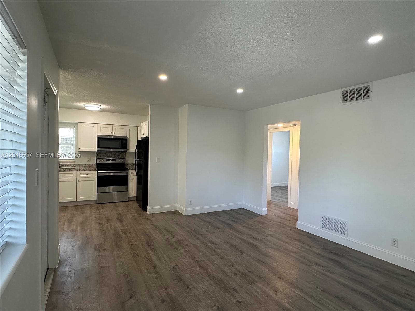 2401 NW 9th Ave # 3, Wilton Manors, FL 33311 — zdjęcie 2