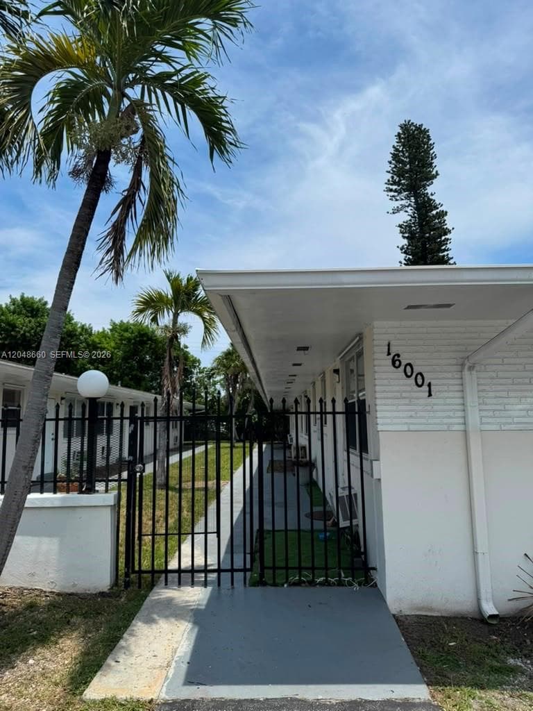 16001 NE 18th Pl # 3, North Miami Beach, FL 33162