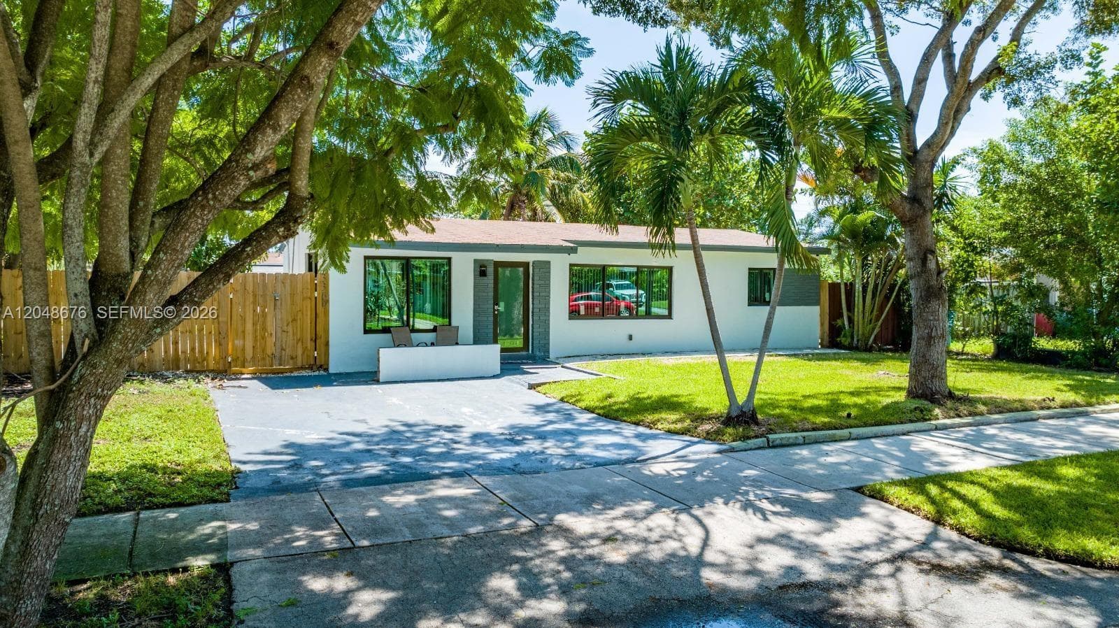 3360 NE 12th Ter, Pompano Beach, FL 33064