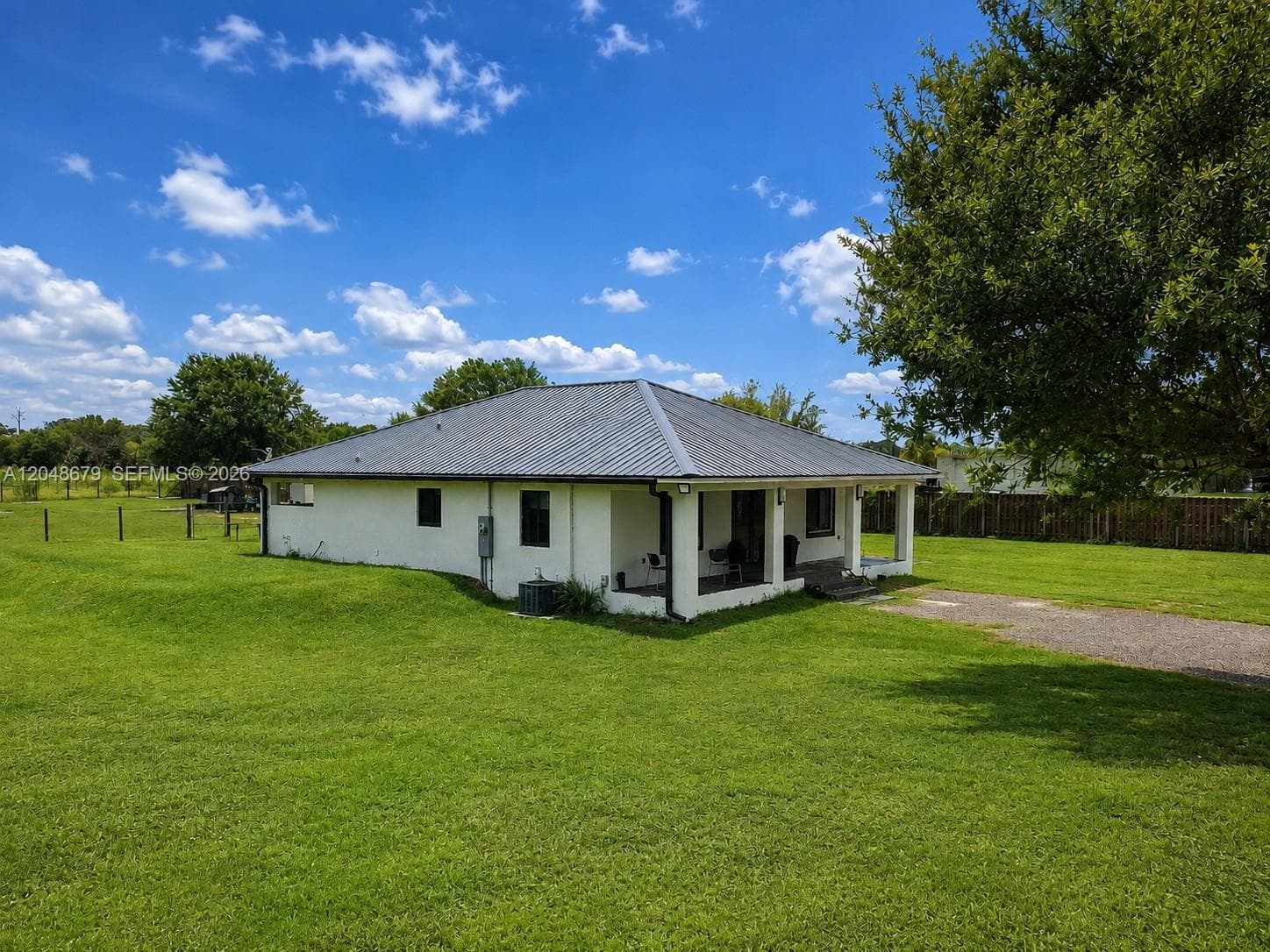 525 N Granja ST, Clewiston, FL 33440 — zdjęcie 3