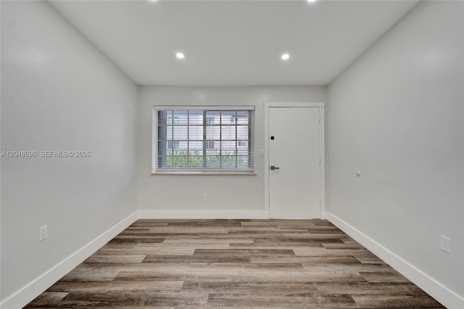 1085 NE 126th St # 3, North Miami, FL 33161 — zdjęcie 5