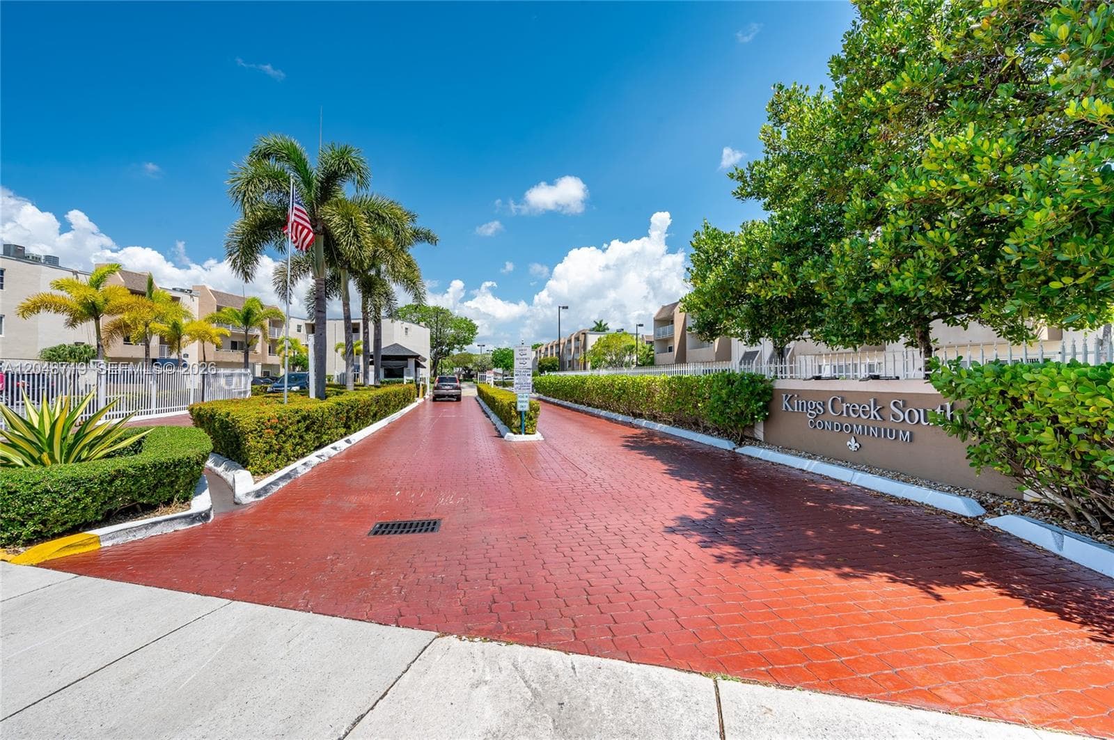 7705 SW 86th St # B-114, Miami, FL 33143