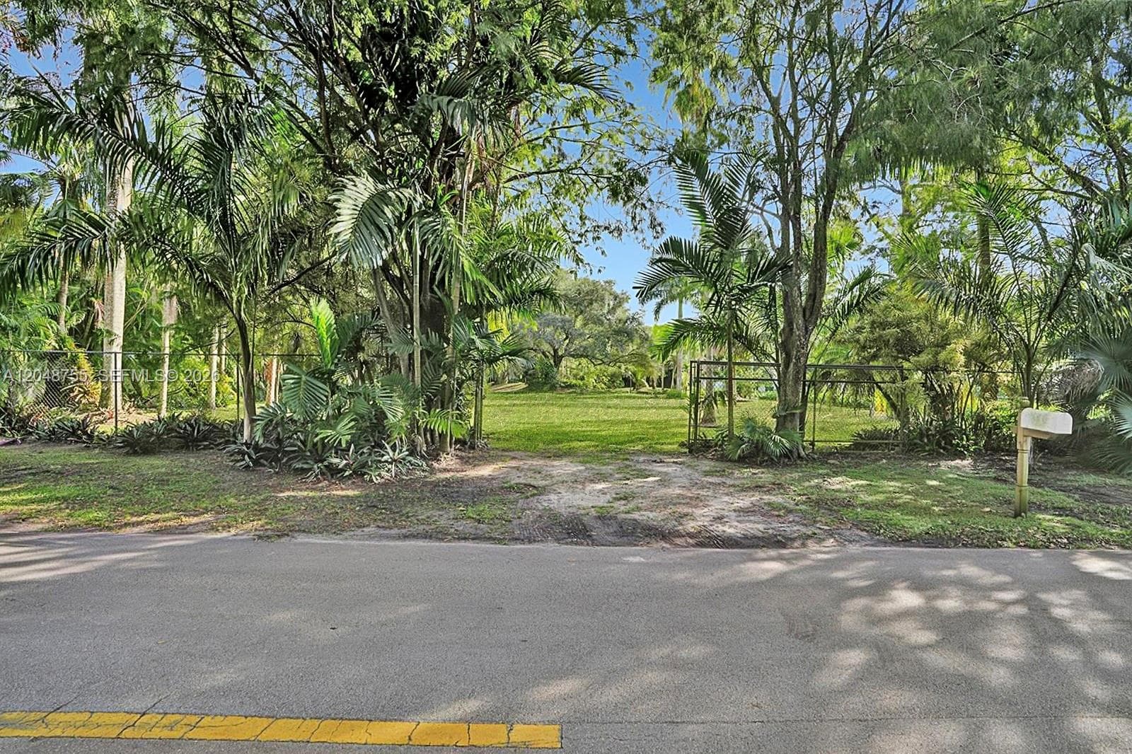 14270 SW 20th St, Davie, FL 33325 — zdjęcie 3