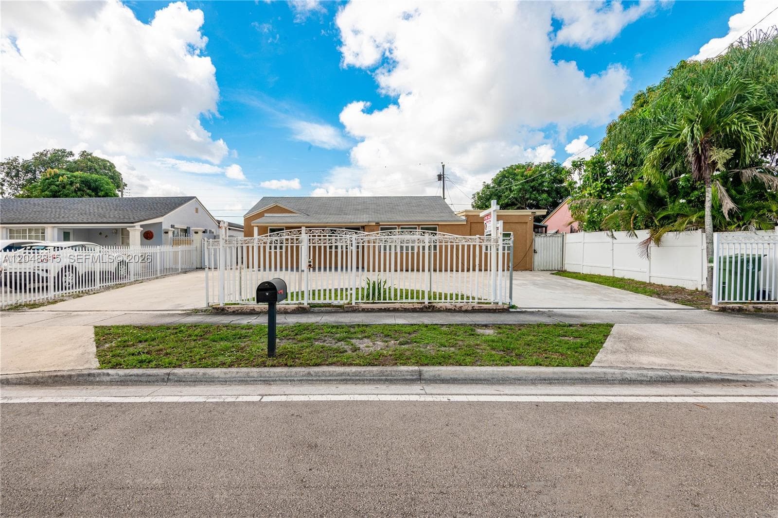 750 NE 4th Pl, Hialeah, FL 33010