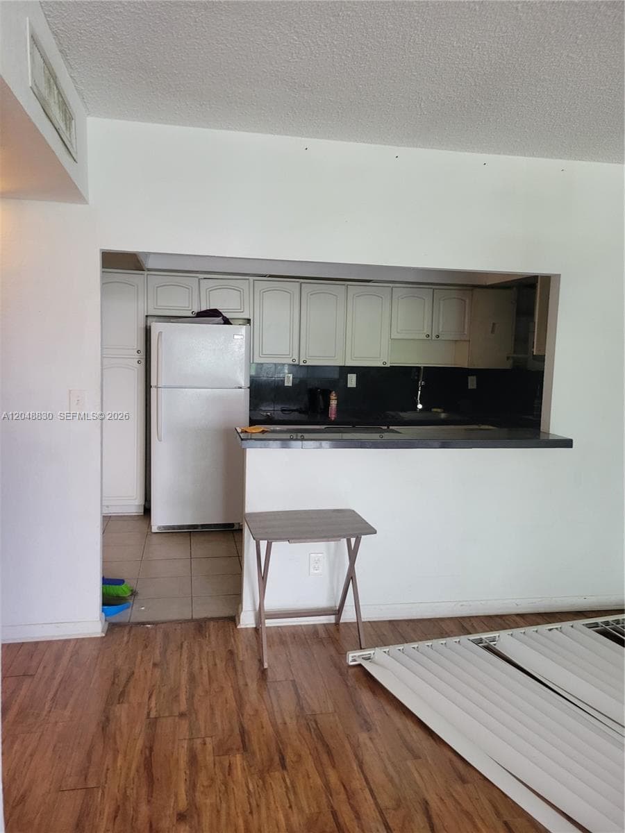 19390 Collins Ave # 220, Sunny Isles Beach, FL 33160 — zdjęcie 2