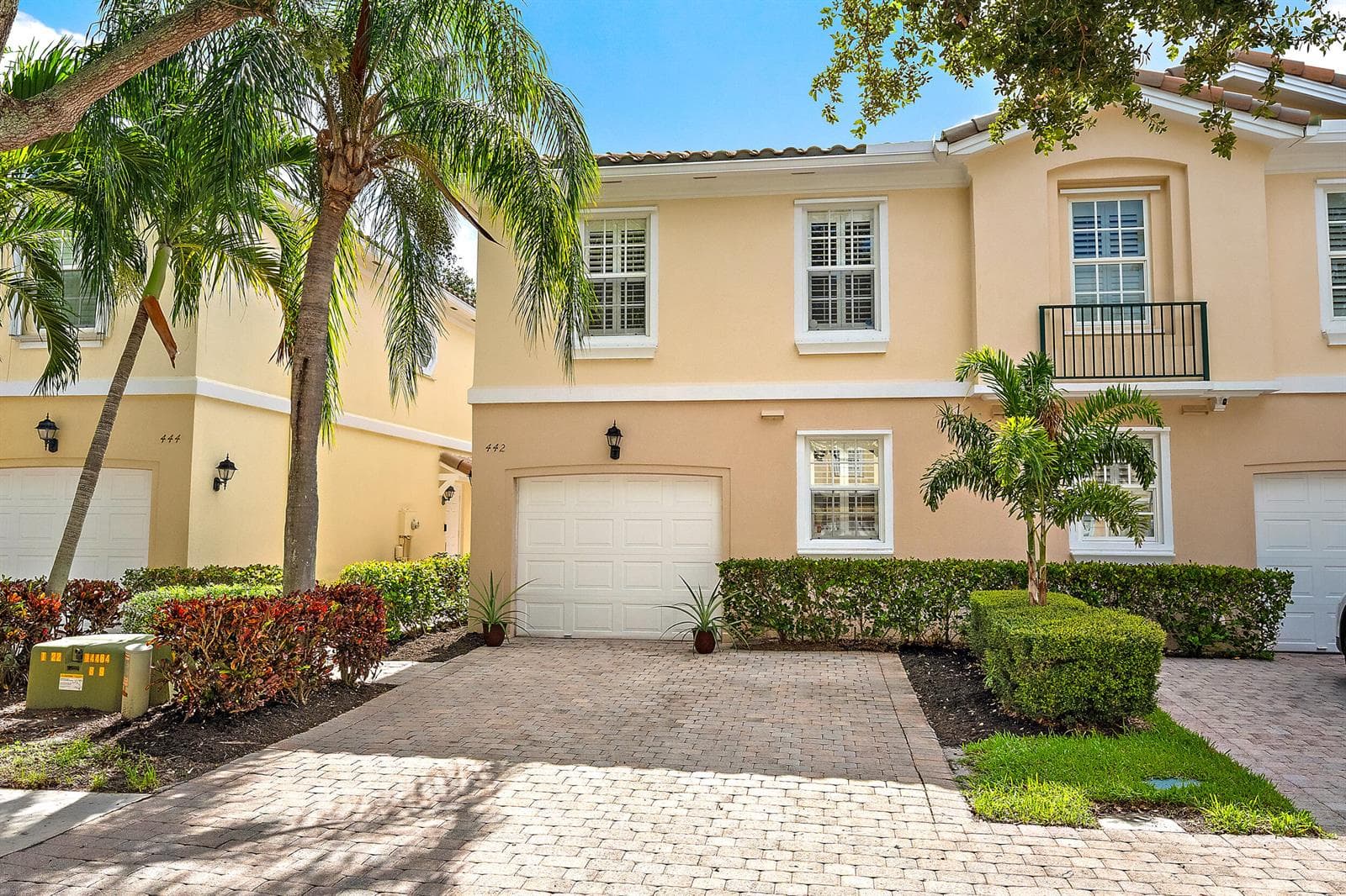 442 Capistrano Drive, Palm Beach Gardens, FL 33410