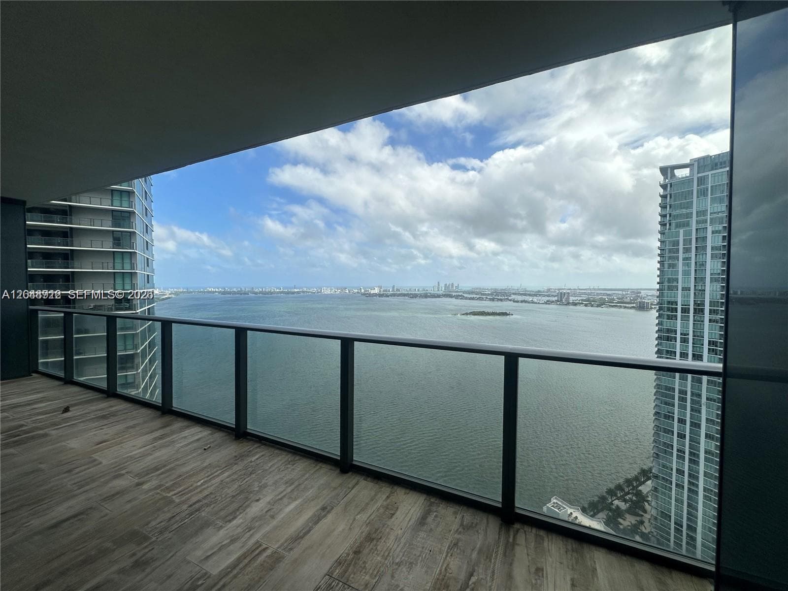 650 NE 32nd St # 4205, Miami, FL 33137 — zdjęcie 3