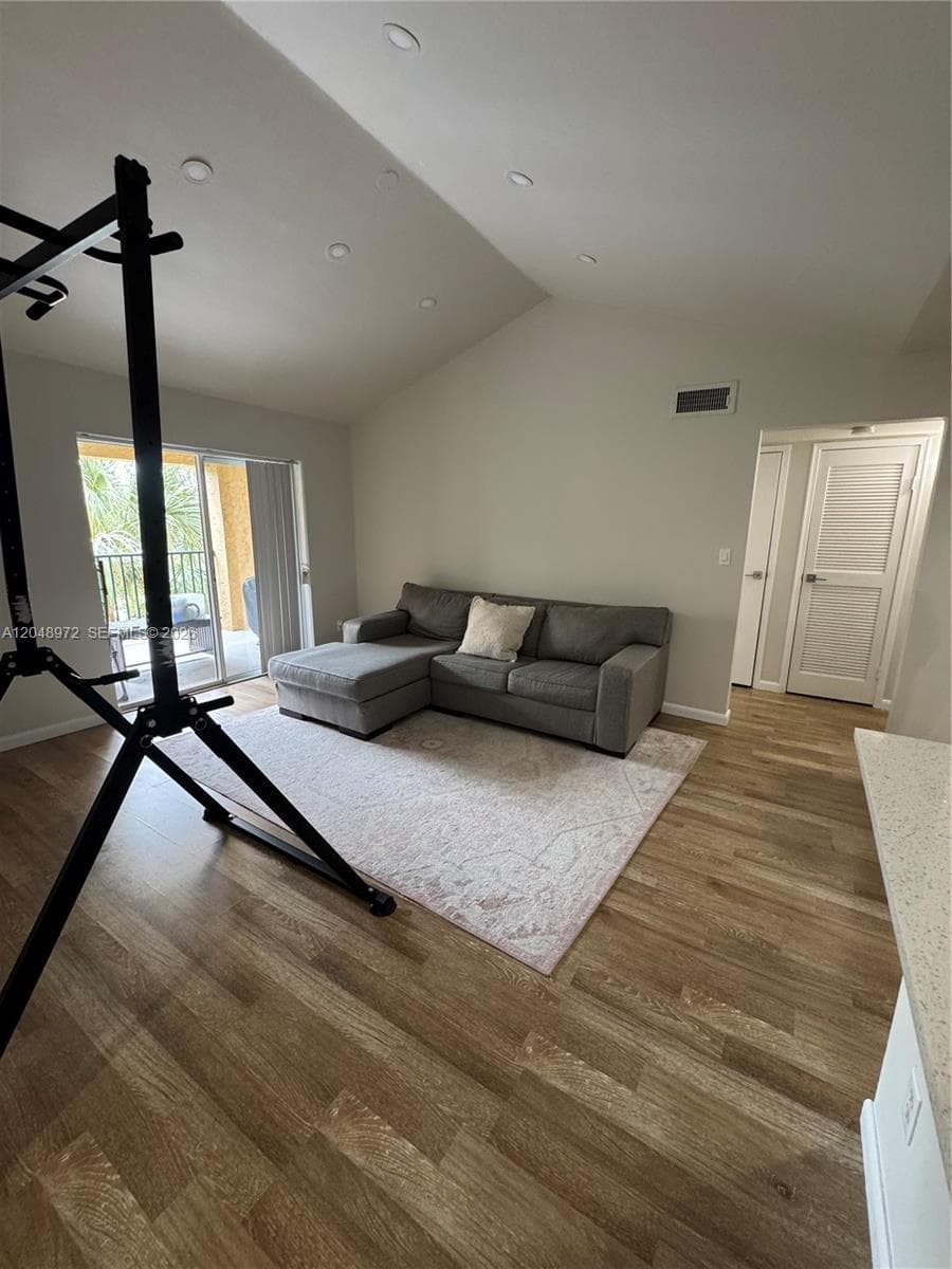 733 Riverside Dr # 1236, Coral Springs, FL 33071