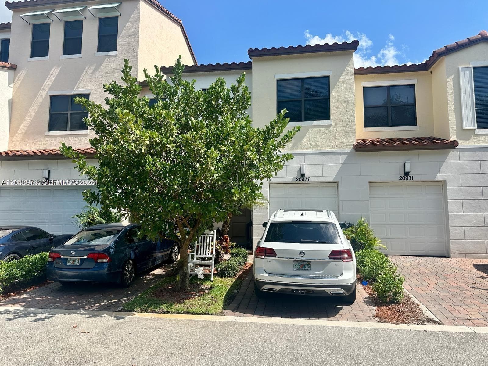 20977 NW 1st St, Pembroke Pines, FL 33029 — zdjęcie 2