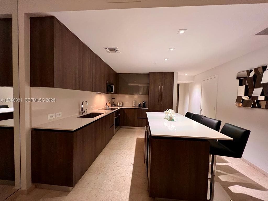 88 SW 7th St # 808, Miami, FL 33130 — zdjęcie 2