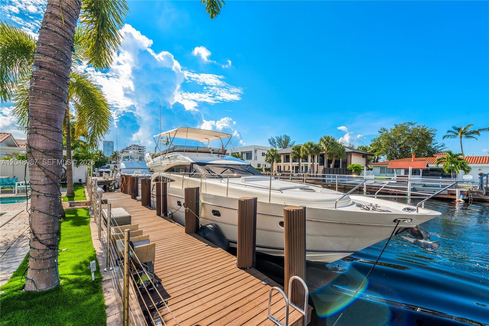 3344 NE 167th St, North Miami Beach, FL 33160 — zdjęcie 5