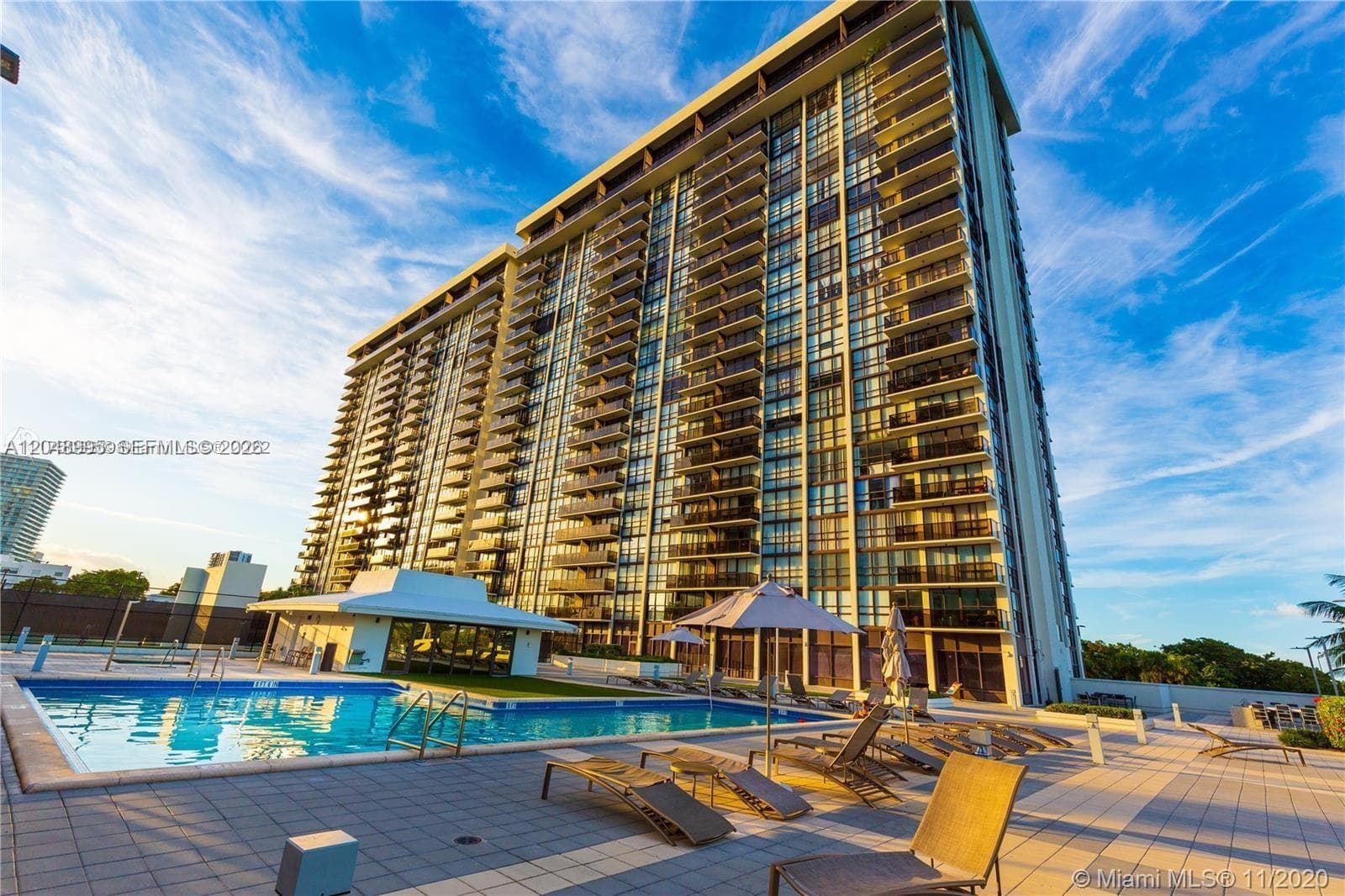 600 NE 36th St # 2018, Miami, FL 33137