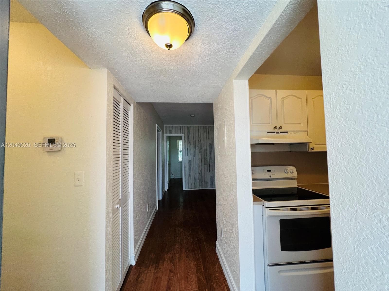 2050 NW 89th Ave # 208, Pembroke Pines, FL 33028 — zdjęcie 5