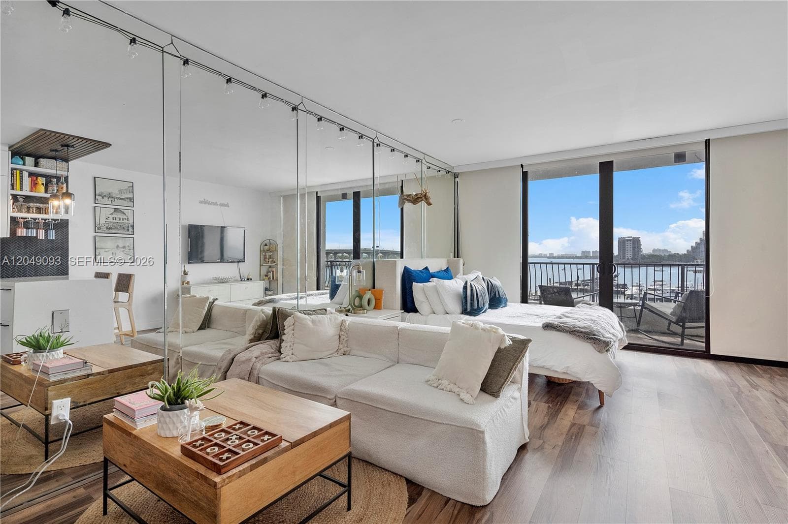 555 NE 15th St # 518, Miami, FL 33132 — zdjęcie 5