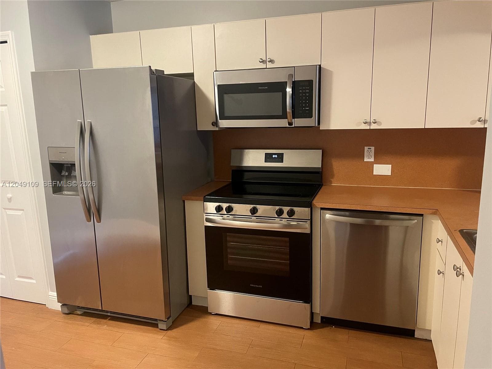 1261 SE 27th St # 104, Homestead, FL 33035 — zdjęcie 3