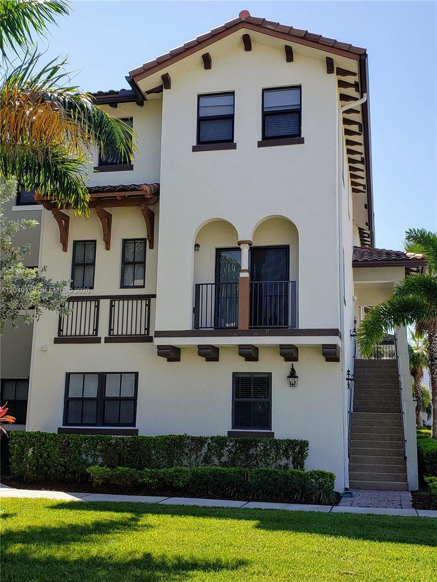 10620 NW 88th St # 223, Doral, FL 33178