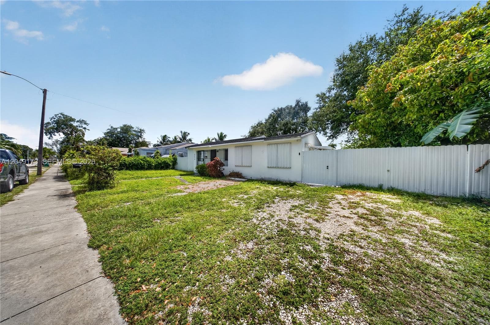 9828 NW 26th Ave, Miami, FL 33147 — zdjęcie 2