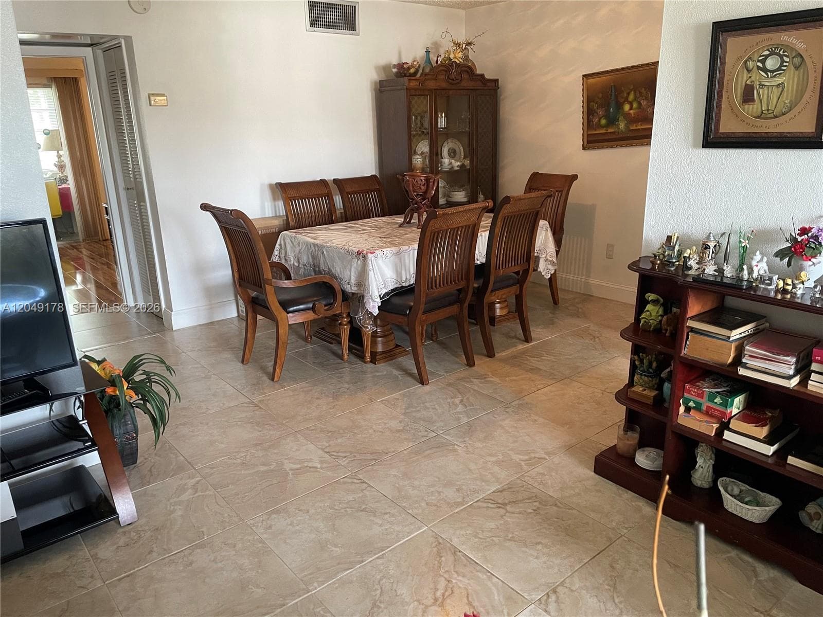 20120 NE 2nd Ave # W28, Miami Gardens, FL 33179 — zdjęcie 4