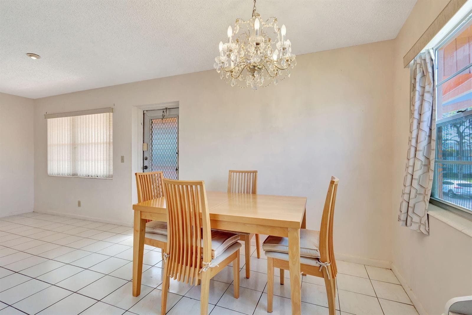 332 Sheffield N, West Palm Beach, FL 33417 — zdjęcie 4