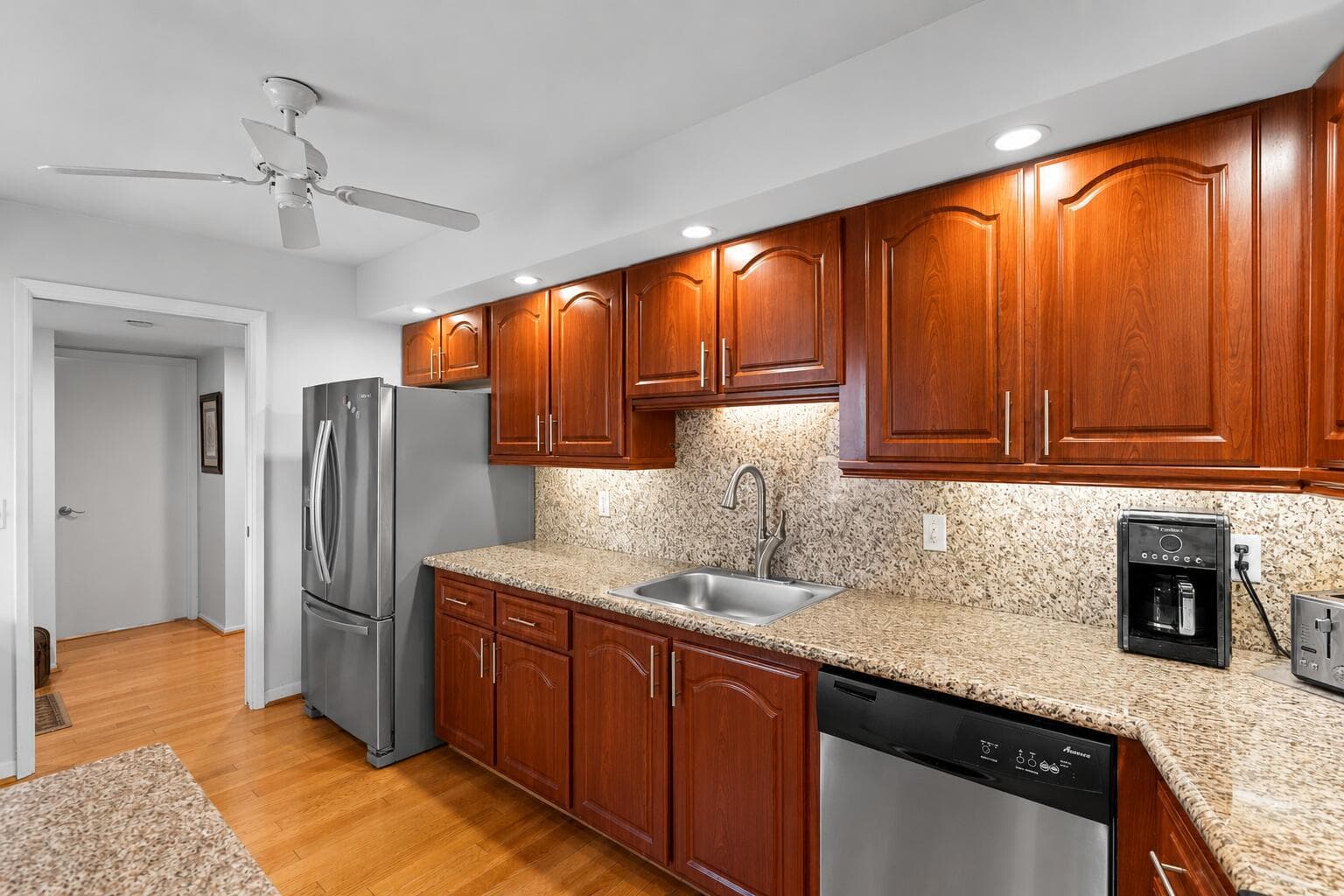 625 Oaks Drive # 405, Pompano Beach, FL 33069 — zdjęcie 3