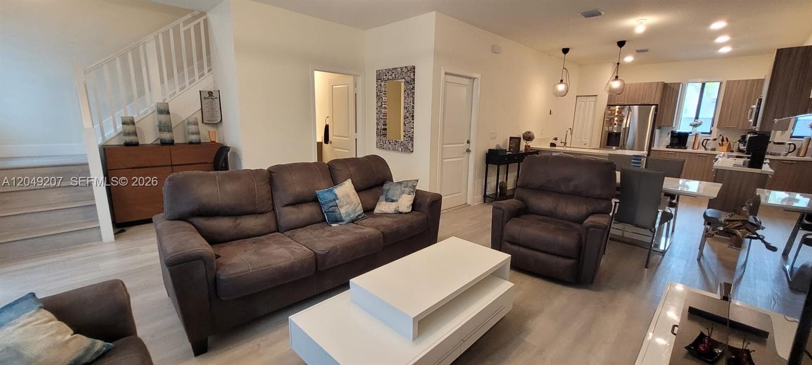4682 NW 83rd Ave, Doral, FL 33166 — zdjęcie 4