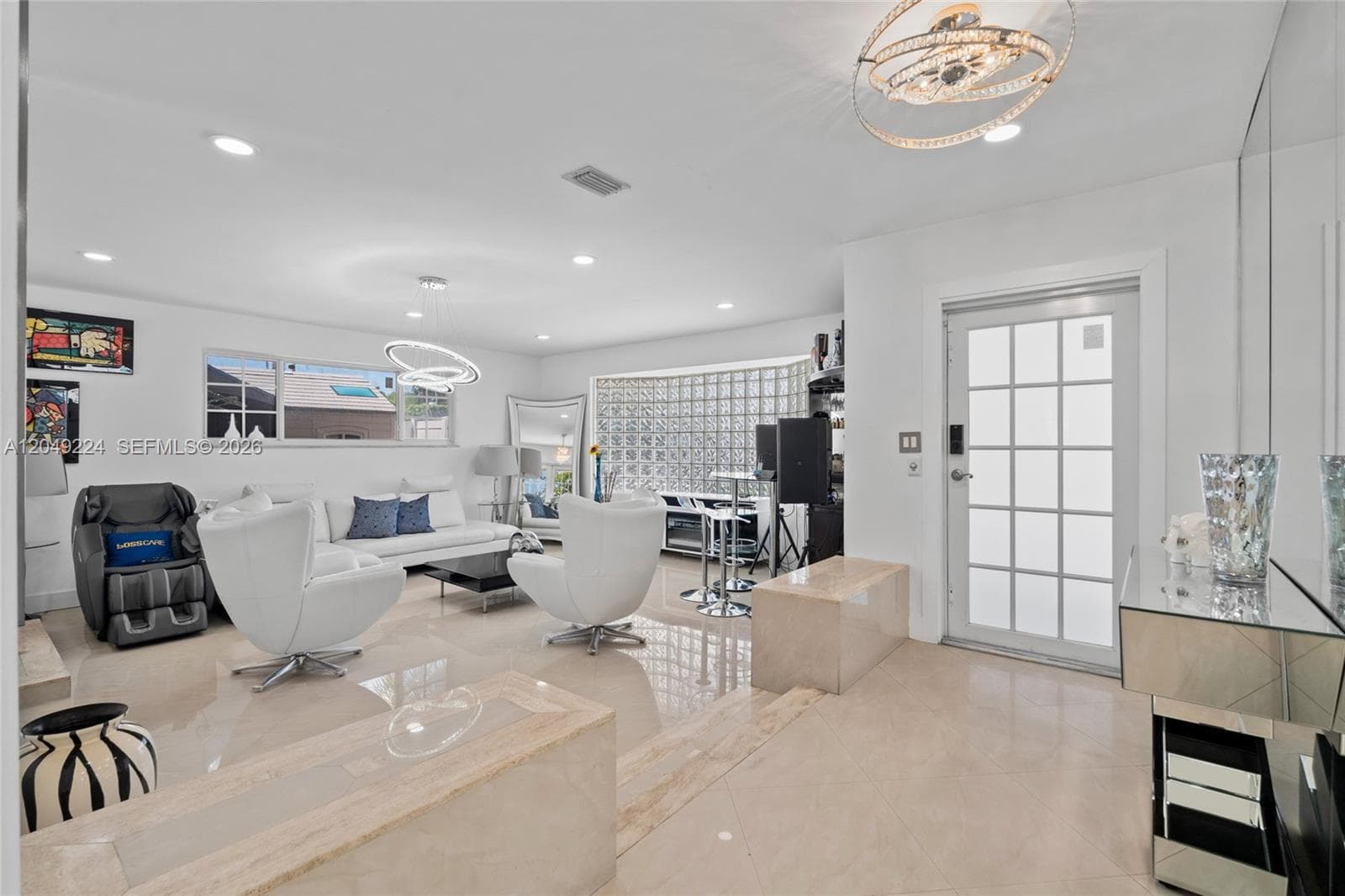 20235 Highland Lakes Blvd, Miami, FL 33179 — zdjęcie 5