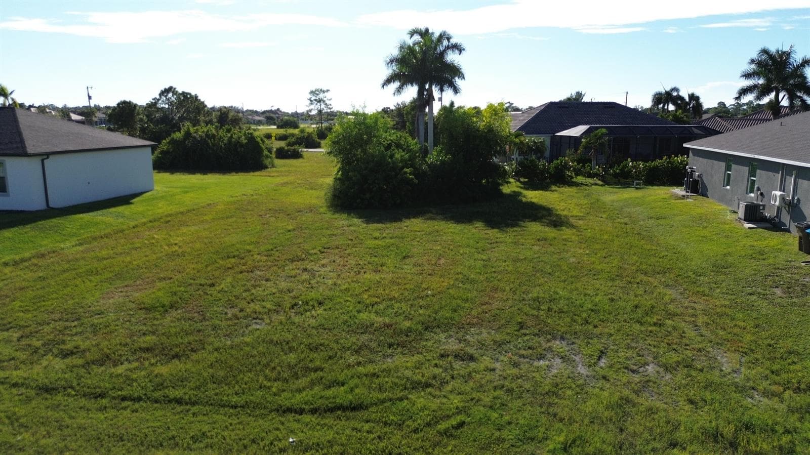 2012 NW 24th Place, Cape Coral, FL 33993 — zdjęcie 2