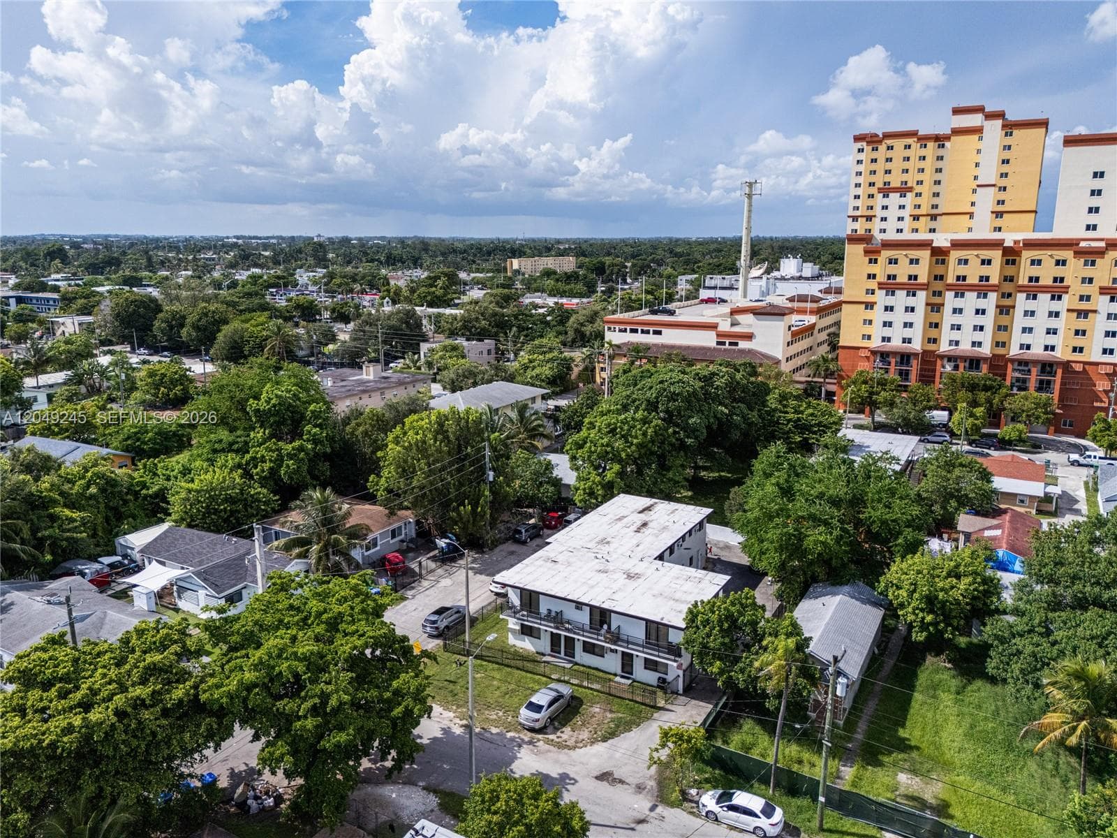131 NE 77th St, Miami, FL 33138 — zdjęcie 5