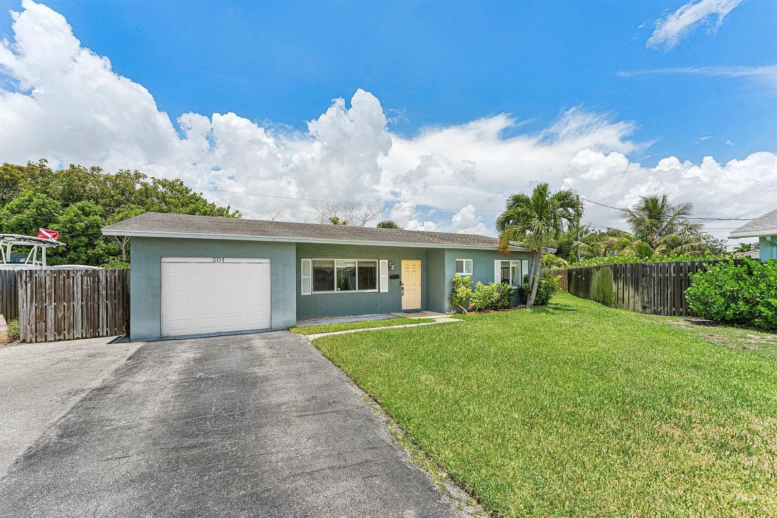301 SE 3rd Street, Deerfield Beach, FL 33441 — zdjęcie 3