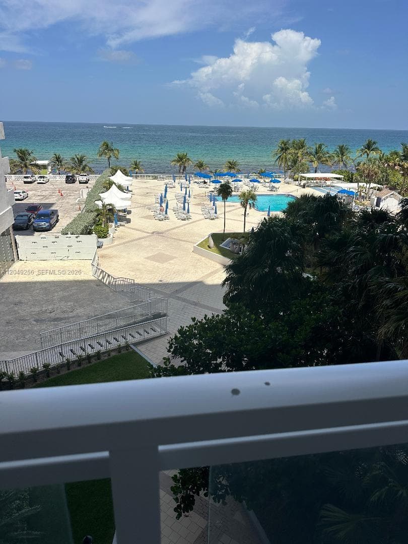 2030 S Ocean Dr # 416, Hallandale Beach, FL 33009