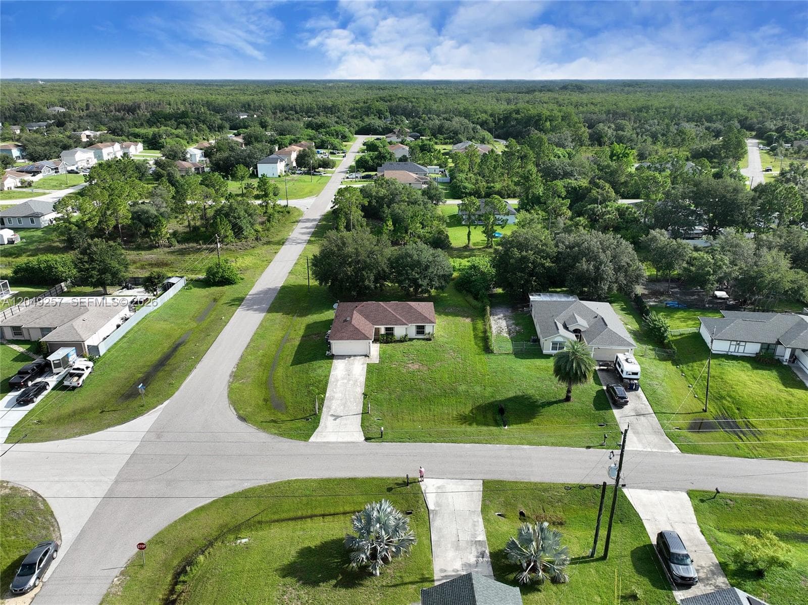 446 Windermere Dr., Lehigh Acres, FL 33972 — zdjęcie 3
