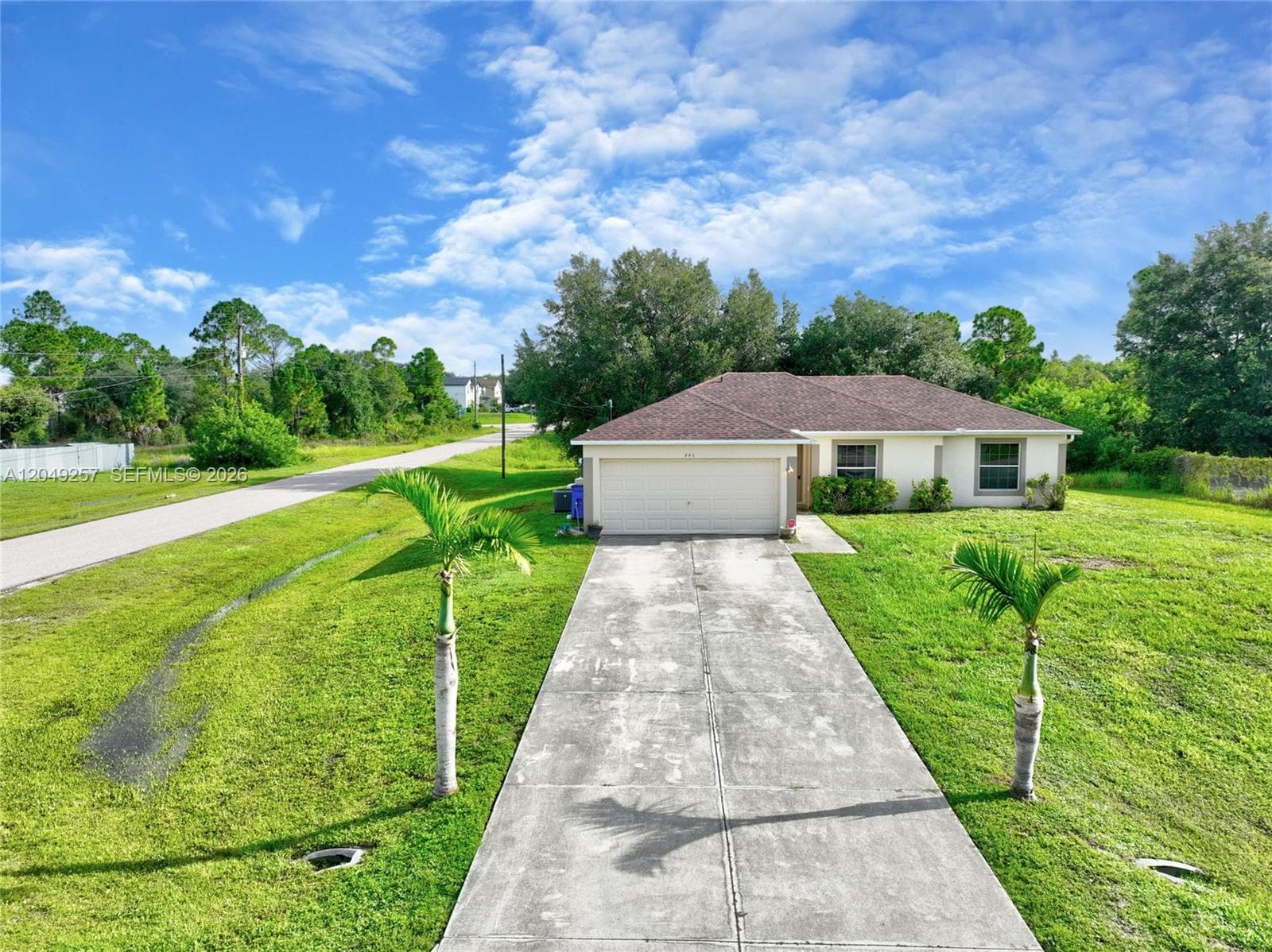 446 Windermere Dr., Lehigh Acres, FL 33972