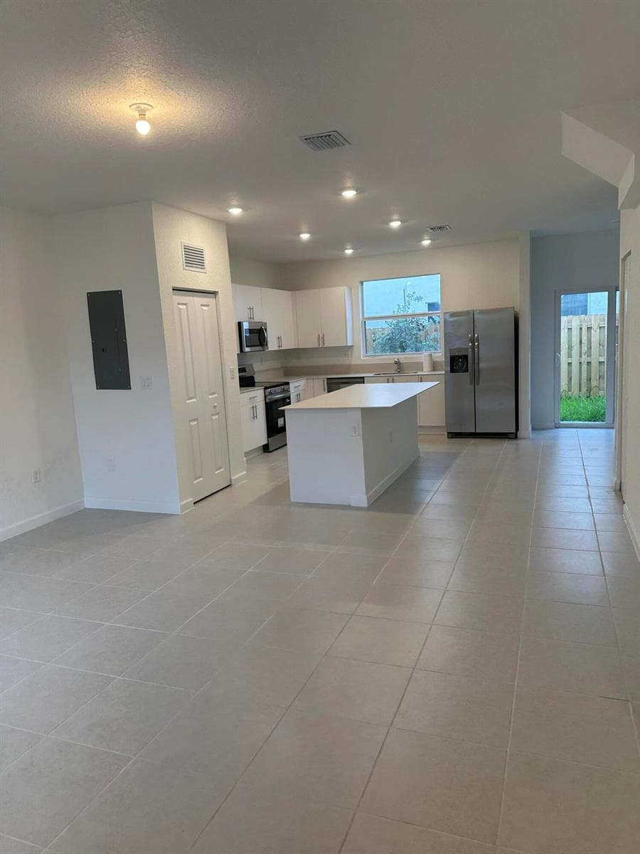 1154 SE 2 Street, Florida City, FL 33034 — zdjęcie 3