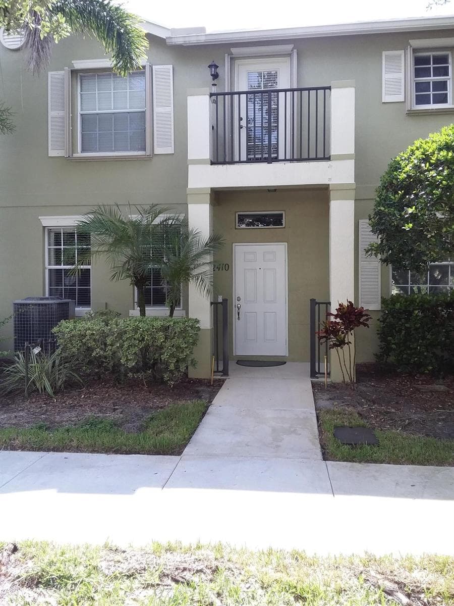 2410 SE Union Park Drive, Port St. Lucie, FL 34952